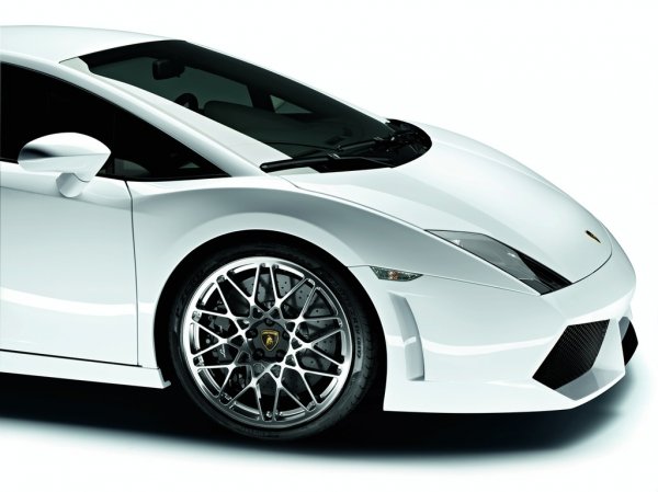 Lamborghini LP560-4.